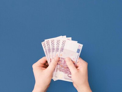 Купівля валюти з доставкою у відділення банку: чи зручно це насправді?