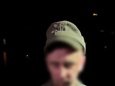Розгулював містом у формі Третього рейху з гранатою в руках: у Запоріжжі затримали жартівника