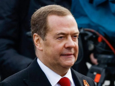 Претензійна нісенітниця: медведєв різко відповів Трампу щодо участі США у Другій світовій війні