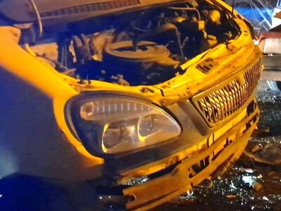 Шокуюча трагедія: маршрутка пробила стіну будинку, водій не вижив