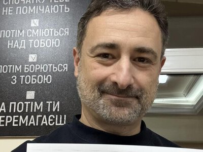 Глава державної Укрпошти заробляє 577 тис. грн на місяць. Він сплачує податки у США