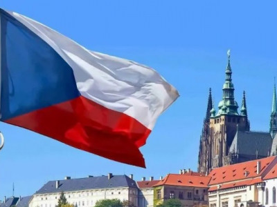 Чужа земля, свої правила: як українці вписалися в чеську економіку
