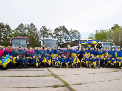 В Україну повернулися 205 військовополонених