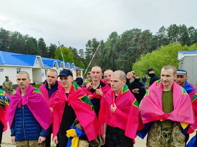 У мережі зросло обурення після обміну полоненими. В Україну повернули зрадника з Чонгара (деталі)