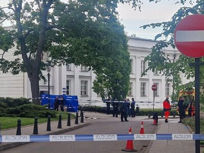 Напад із сокирою у Варшавському університеті: є загибла та поранений