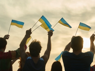 Не політики і не бізнес: кому народ довіряє під гуркіт війни