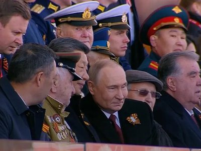 Парад сатани: хто приїхав до путіна на 9 травня і хто відмовився