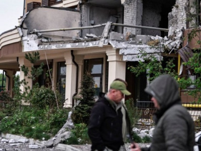 Мінерали, зброя та мир: як США змінюють гру в Україні