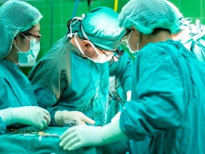 Зупинка всього заради одного удару: як рятували 36-річного чоловіка
