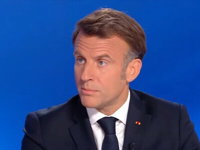 Макрон: «Українці самі розуміють, що всі захоплені території вони повернути не зможуть»