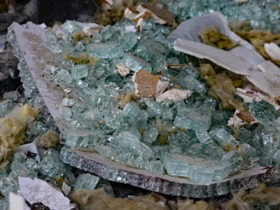 Самотужки вибрались з-під завалів. У передмісті Херсона через російські атаки поранені 2 людей