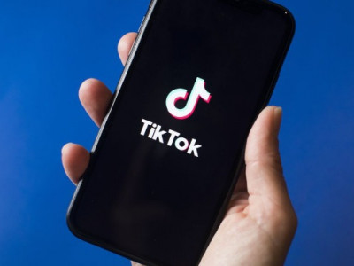 Новий ШІ-фільтр TikTok перетворює ваші фото на відео: як це працює