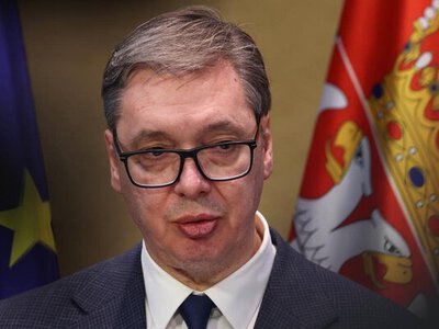 Вучич повернувся з Москви та заявив, що поважає цілісність України