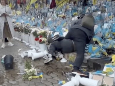 У Києві сталася бійка на Алеї Героїв