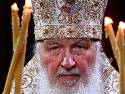 Патріарх Кирило з’явився із краденою річчю українського митрополита