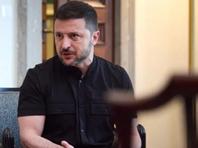 «Виводити війська ніхто не буде»: Зеленський відповів на ультиматум рф