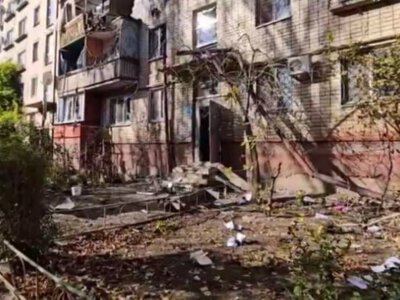 Пекло посеред дня: окупанти знову вдарили по Херсону — є поранені!
