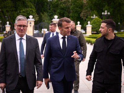 Bloomberg: Європа має намір купувати в США зброю для України, якщо Трамп відмовиться від допомоги Києву