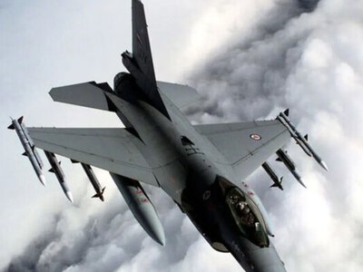 Польща підняла винищувачі у відповідь на масований ракетний обстріл України росією