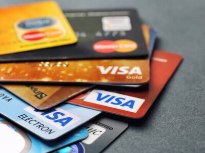 Рейтинг платіжних карток в Україні: monobank втратив активних клієнтів, Приватбанк та Ощадбанк виросли