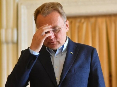 Садовий вдає дурня із незаконними забудовами у Львові