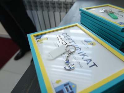 Перші 10 сімей маріупольців отримали сертифікати на соціальне житло у Дніпрі