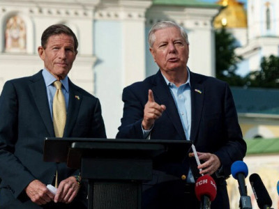 США запровадять мита у 500% на покупців російської нафти — заява американських сенаторів