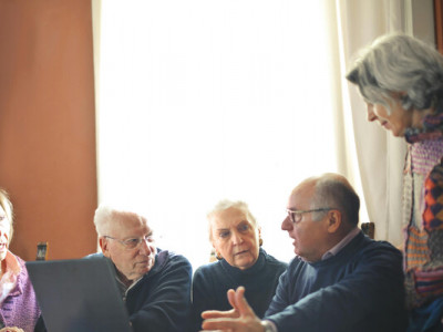 Додаткові виплати після 60: хто з українців може претендувати на гроші, крім пенсії