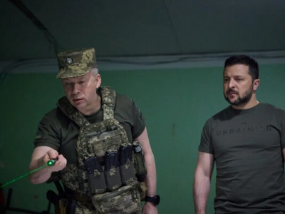 Сирський доповів Зеленському про ситуацію на фронті: де фіксують збільшену російську активність