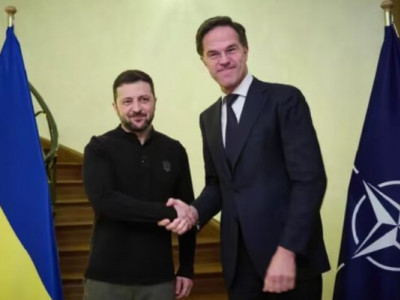 Рютте офіційно запросив Зеленського на саміт НАТО у Гаазі