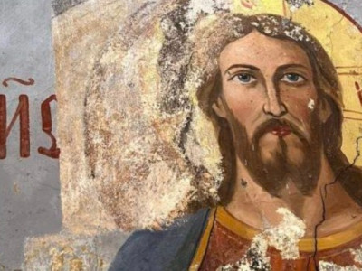 Святиня шепоче минуле: реставратори натрапили на заборонені фрески