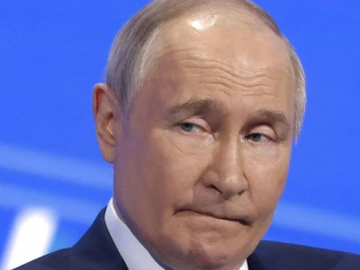 Страх чи стратегія: чому путін відмовився дивитися Зеленському в очі