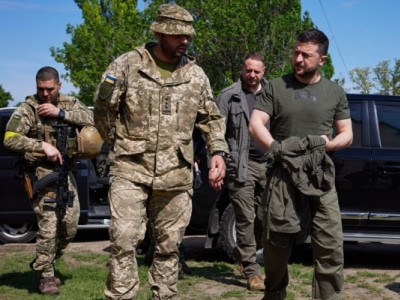 Зеленський оновлює командування: що варто знати про нових лідерів в українській армії