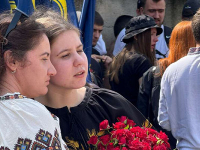 У Тернополі віддали останню шану бойовому медику «Фантому»