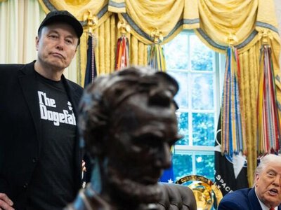 Трамп погрожує Маску серйозними наслідками, якщо він вирішить фінансувати демократів