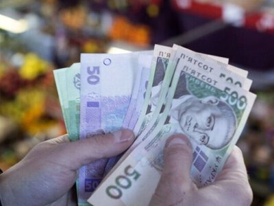 Кому належить літня виплата в 3100 грн?