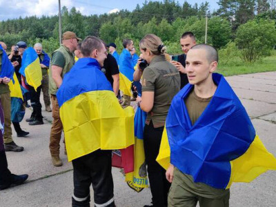 Україна повернула додому військовослужбовців до 25 років — Зеленський