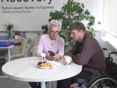 З Австралії до Рівного: як мама загиблого легіонера допомагає нашим ветеранам (ВІДЕО)