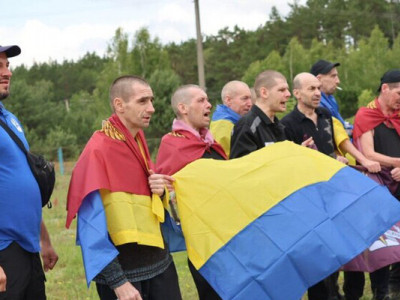 З російського полону повернулася нова група важкопоранених і хворих бійців