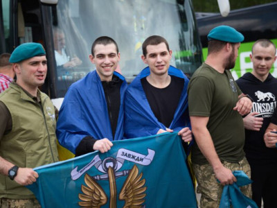 Буданов показав еклюзивні кадри звільнення з полону наших військових