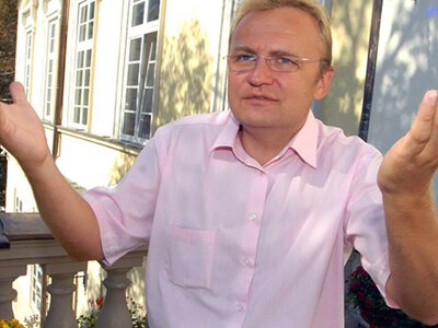 Шалені премії Садового: хто отримав гроші від мера Львова