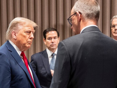 Трамп заявив, що США втрачають на санкціях проти росії багато грошей, тому нехай їх краще вводить Європа