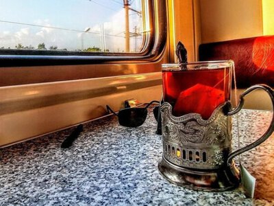 «Укрзалізниця» вперше за 6 років підвищує ціни на чай і каву в поїздах