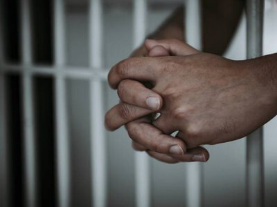 Як начальники двох тюрем самі опинились за ґратами
