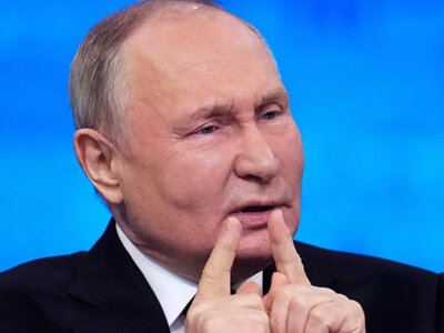 путін знову наплів дурниць про війну в Україні та згадав Зеленського