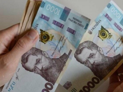 Банки масово блокують рахунки українців: за які перекази коштів закриють картку