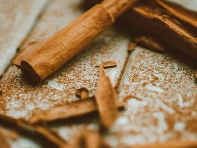 Кориця і мозок: ароматна підтримка чи переоцінене диво?