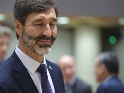 Словаччина вважає, що Заходу варто «вибачити» росію