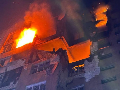 Атака на Одесу: під ударом опинилася 9-поверхівка, багато постраждалих (фото)