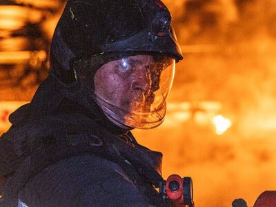 Атака РФ: у Чугуєві велика пожежа, 11 поранених